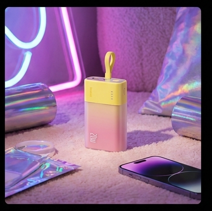 Baseus Popsicle powerbank 5200mAh 20W wbudowany kabel Lightning, szybkie ładowanie iPhone — ujęcie 5