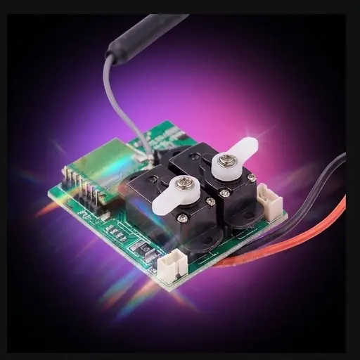 Odbiornik PCB WLtoys F959 Sky King - widok od góry z oznaczeniami złączy Odbiornik PCB WLtoys F959 Sky King - widok od góry z oznaczeniami złączy
