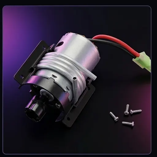 Silnik FT009-8 klasy 540 widok z przodu - złącze elektryczne i wlot chłodzenia wodnego Silnik FT009-8 klasy 540 widok z przodu - złącze elektryczne i wlot chłodzenia wodnego